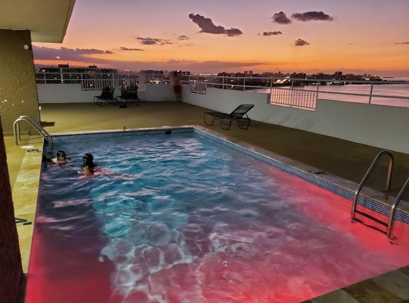 Sea Breezer Vacation Ocean Front En Condominio Playa Mar San Juan Exterior foto